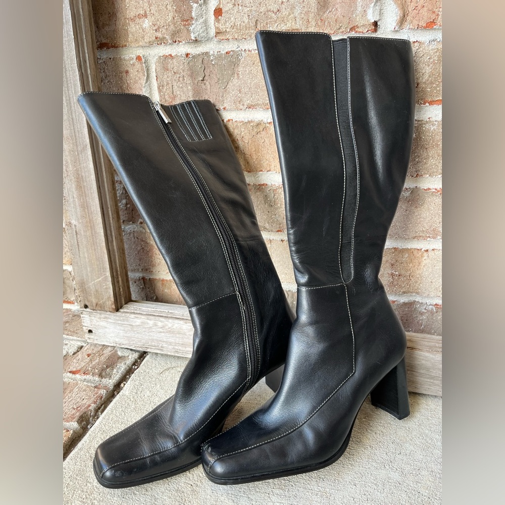 Anne Klein square toe vintage leather boots